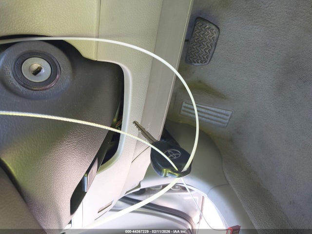 2011 TOYOTA CAMRY 4T1BF3EK3BU635515 Photo 10