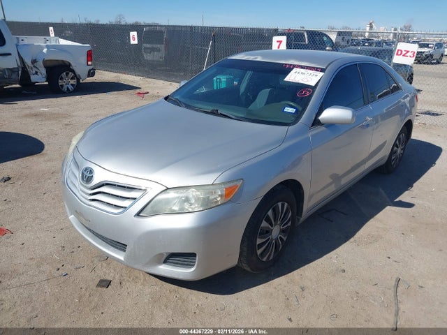 2011 TOYOTA CAMRY 4T1BF3EK3BU635515 Photo 1