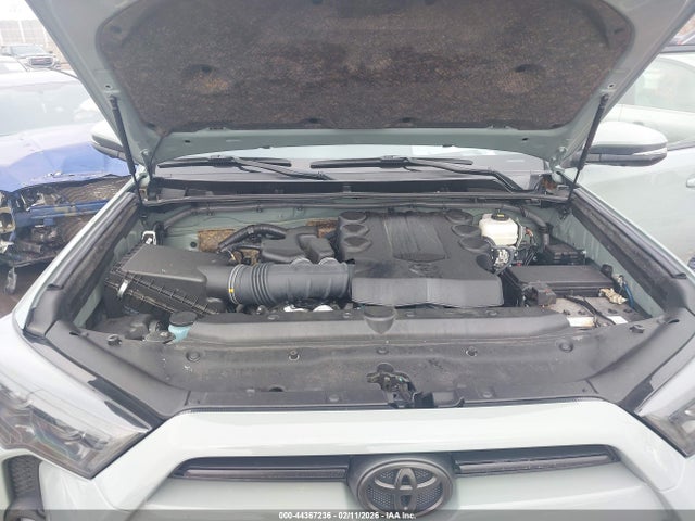 2023 TOYOTA 4RUNNER JTERU5JR6P6200101 Photo 9
