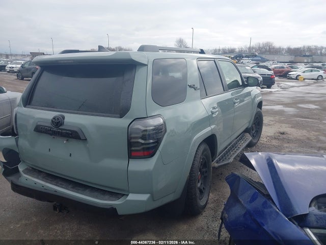 2023 TOYOTA 4RUNNER JTERU5JR6P6200101 Photo 3