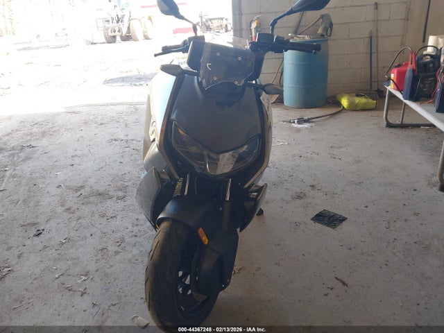 2022 BMW CE 04 WB10C5309N6G21242 Photo 4