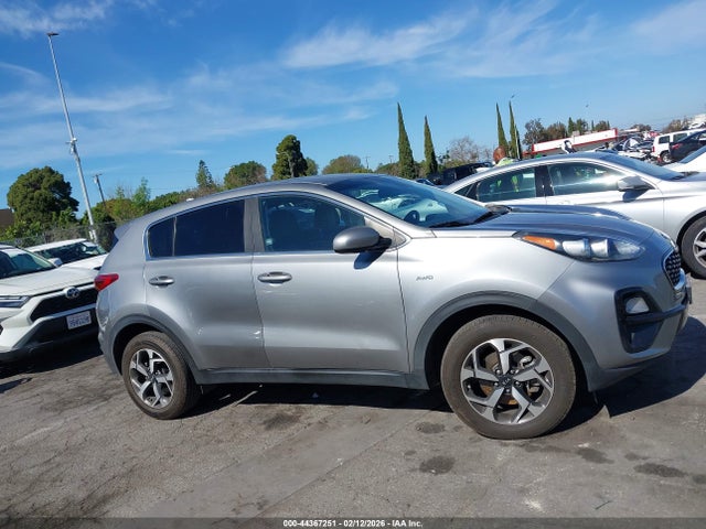 KNDPMCAC9M7938735 KIA Sportage Lx