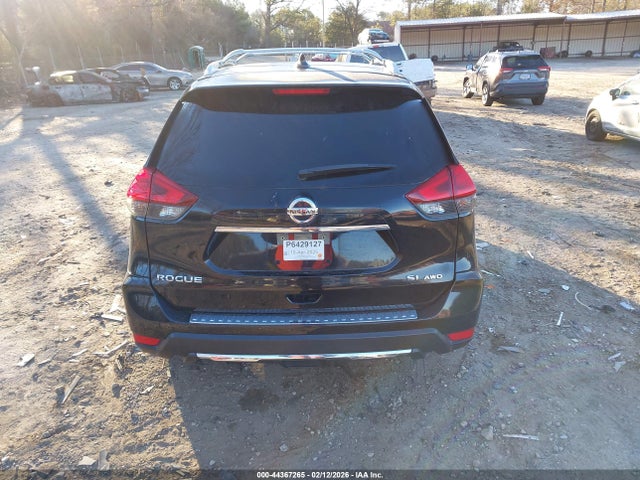 JN8AT2MV4JW351431 Nissan Rogue Sl