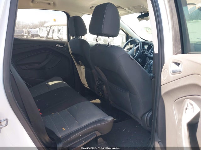 1FMCU0GX3GUC80810 Ford ESCAPE SE