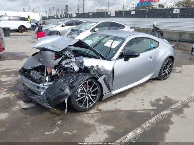 Toyota GR86 2024 JF1ZNBB11R8761358 Image 2