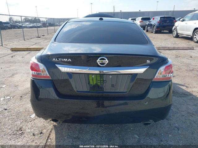 Nissan Altima 2.5 S 2015 1N4AL3AP1FC189117 Image 17