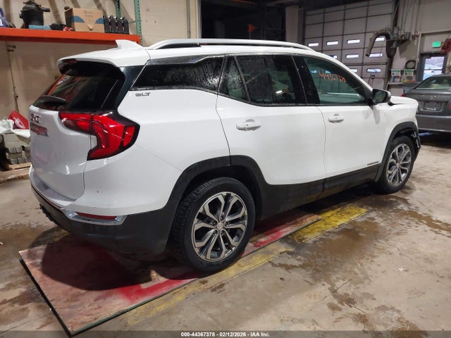 3GKALPEV8JL243055 GMC Terrain Slt