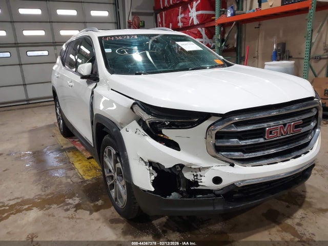 3GKALPEV8JL243055 GMC Terrain Slt