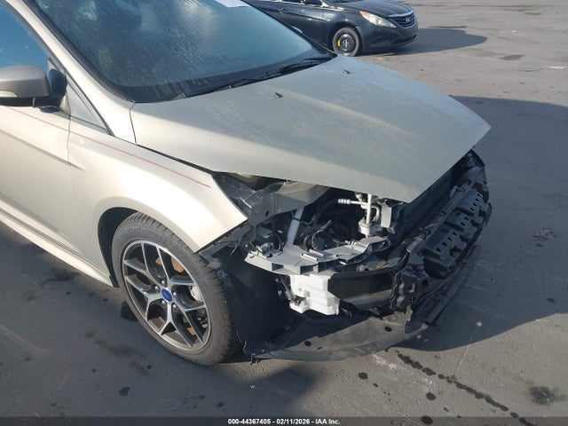 Продаж на аукціоні авто 2016 Ford Focus Se, vin: 1FADP3K21GL356243, номер лоту: 44367405