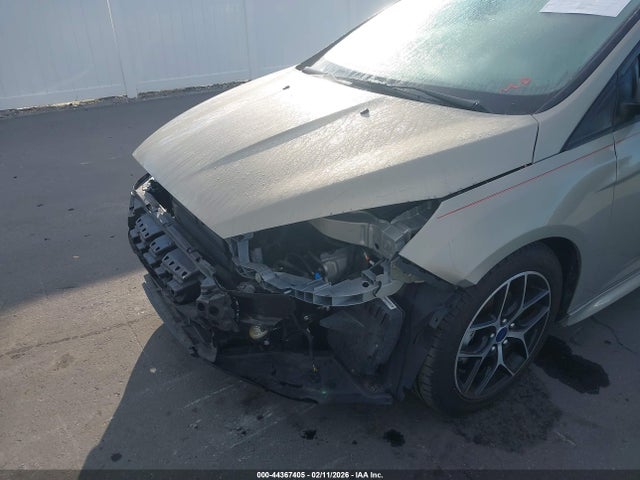 Продаж на аукціоні авто 2016 Ford Focus Se, vin: 1FADP3K21GL356243, номер лоту: 44367405