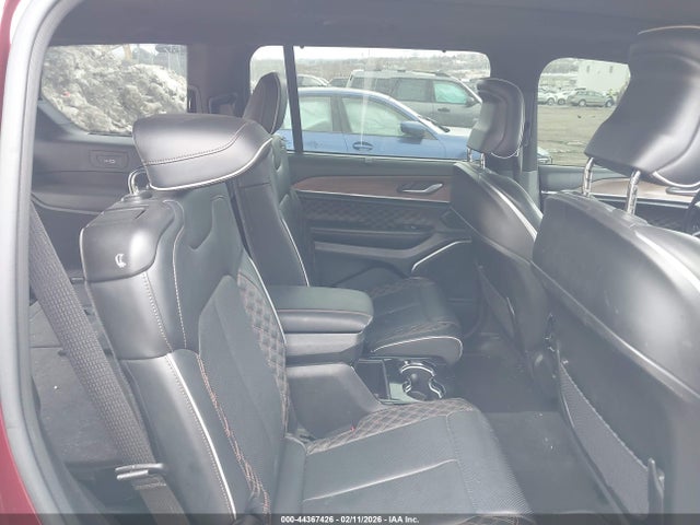 1C4RJJEG9N8555974 Jeep Grand Cherokee L Summit 4x2