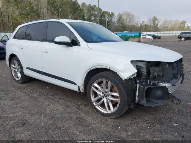2017 AUDI Q7 WA1VAAF72HD024943