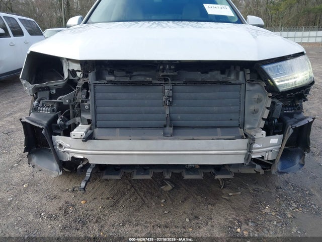 Продажа на аукционе авто 2017 Audi Q7 3.0t Premium, vin: WA1VAAF72HD024943, номер лота: 44367439