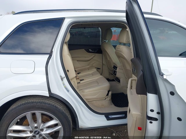 2017 AUDI Q7 WA1VAAF72HD024943 Photo 7