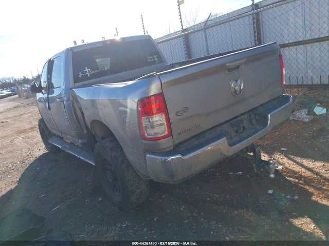 Продажа на аукционе авто 2019 Ram 2500 Big Horn  4x4 6'4 Box, vin: 3C6UR5DL7KG689291, номер лота: 44367453