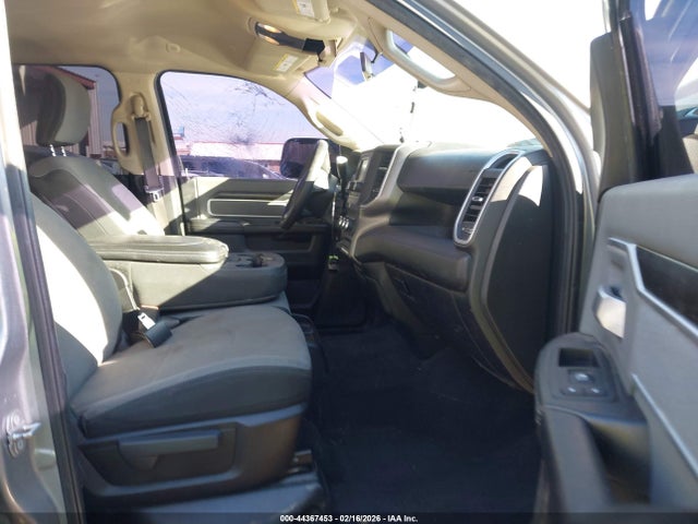 Продажа на аукционе авто 2019 Ram 2500 Big Horn  4x4 6'4 Box, vin: 3C6UR5DL7KG689291, номер лота: 44367453