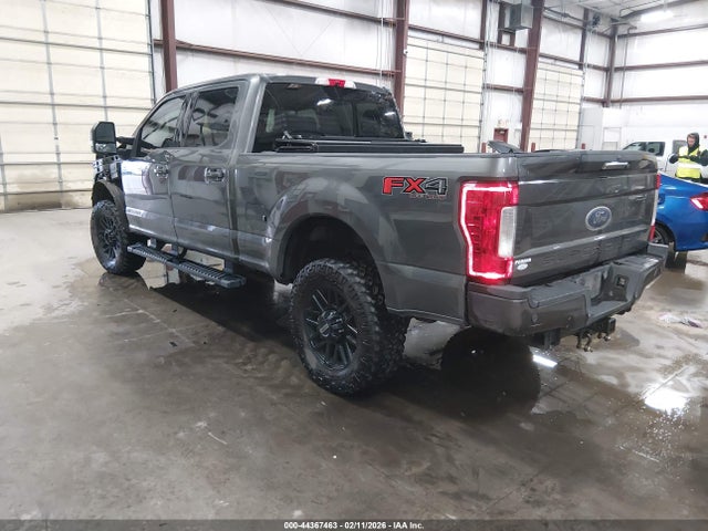 1FT7W2BT3KEF13877 Ford F-250 Lariat