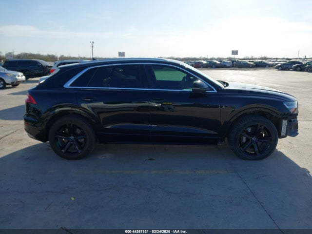 WA1AVAF17KD010073 Audi Q8 55 Premium