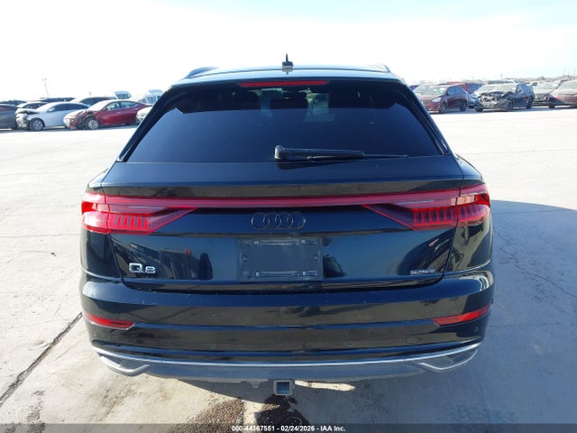 WA1AVAF17KD010073 Audi Q8 55 Premium