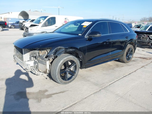 WA1AVAF17KD010073 Audi Q8 55 Premium