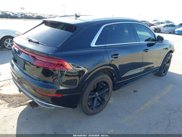 WA1AVAF17KD010073 Audi Q8 55 Premium