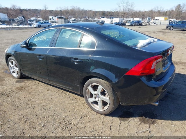 2012 VOLVO S60 YV1622FS4C2120427 Photo 2