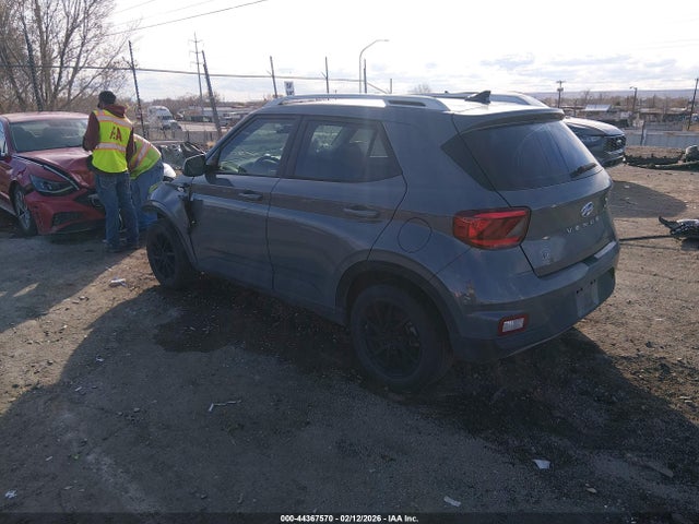 Hyundai Venue Sel 2020 KMHRC8A37LU017991 Image 3