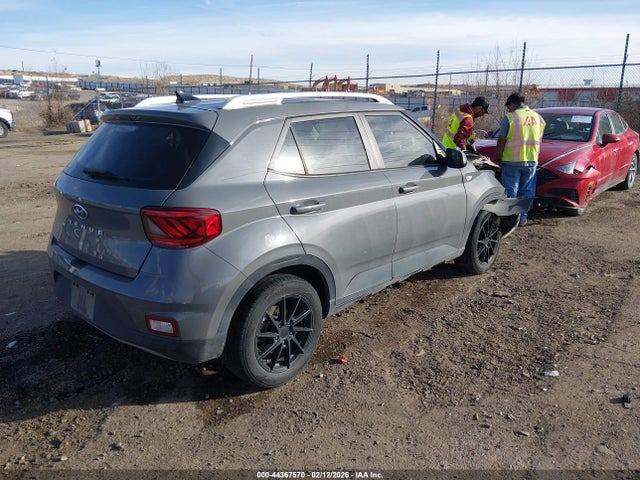 Hyundai Venue Sel 2020 KMHRC8A37LU017991 Image 4