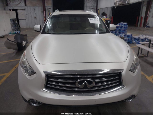 JN8CS1MU0FM380683 Infiniti QX70
