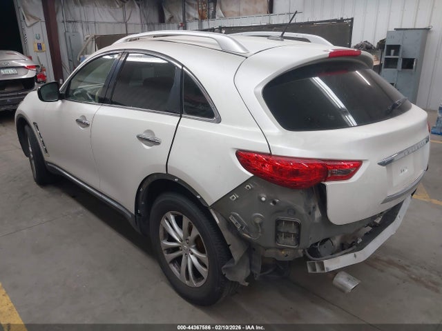 JN8CS1MU0FM380683 Infiniti QX70