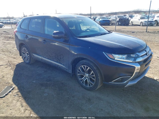 2017 MITSUBISHI OUTLANDER JA4AD3A32HZ034607 Photo 0