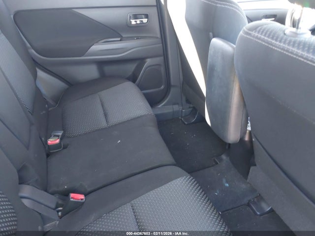 2017 MITSUBISHI OUTLANDER JA4AD3A32HZ034607 Photo 7