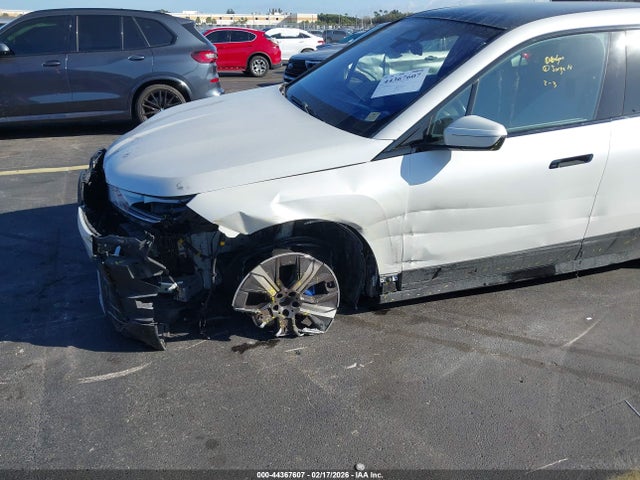 2023 BMW IX WB523CF09PCL95969 Photo 5