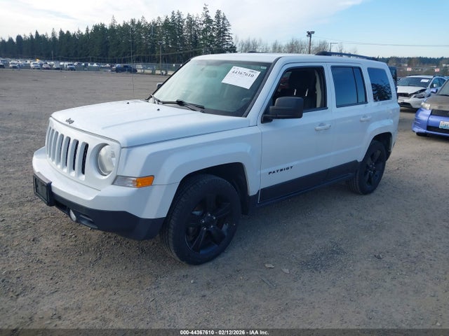 Jeep Patriot Altitude 2014 1C4NJPBA8ED850962 Image 2