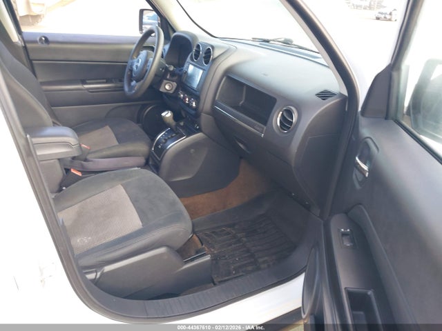 Jeep Patriot Altitude 2014 1C4NJPBA8ED850962 Image 5