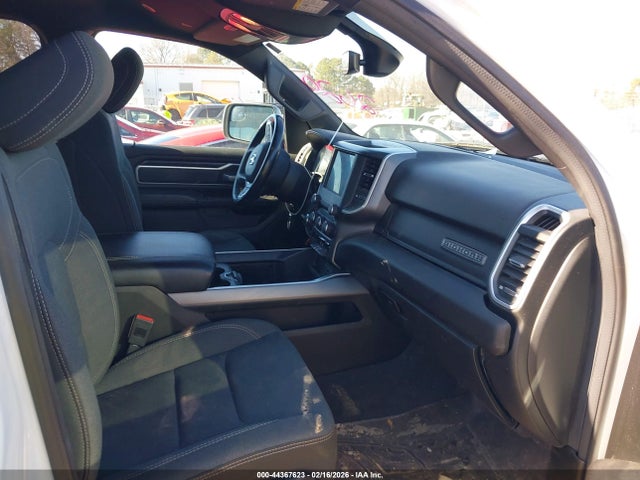 44367623 :رقم المزاد ، 1C6SRFBT6NN472620 vin ، 2022 Ram 1500 Big Horn  4x4 6'4 Box مزاد بيع
