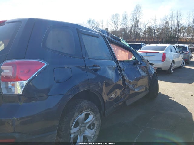2017 Subaru Forester 2.5i მანქანა იყიდება აუქციონზე, vin: JF2SJAAC8HH556527, აუქციონის ნომერი: 44367648