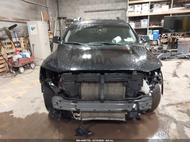 44367703 :رقم المزاد ، 1GKKNXLS6JZ115686 vin ، 2018 Gmc Acadia Denali مزاد بيع
