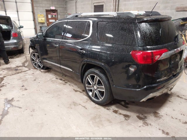 44367703 :رقم المزاد ، 1GKKNXLS6JZ115686 vin ، 2018 Gmc Acadia Denali مزاد بيع