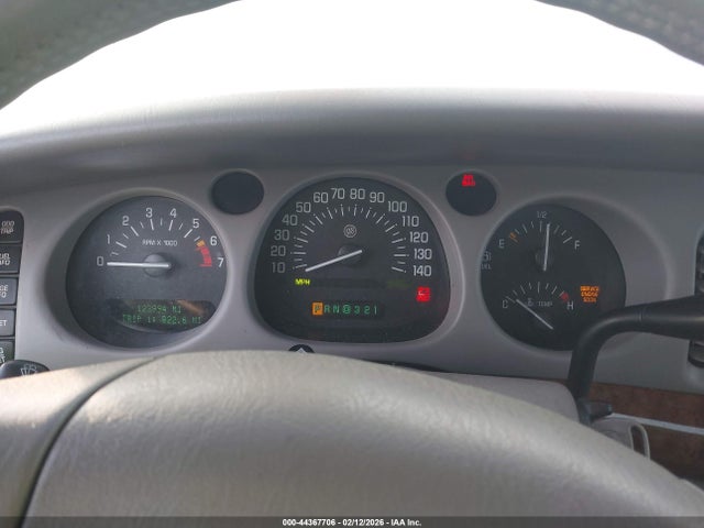 44367706 :رقم المزاد ، 1G4HR54K92U151654 vin ، 2002 Buick Lesabre Limited مزاد بيع