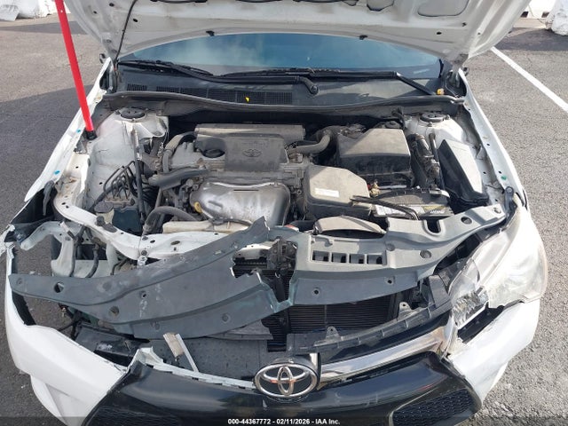 4T1BF1FK8GU546422 Toyota CAMRY SE