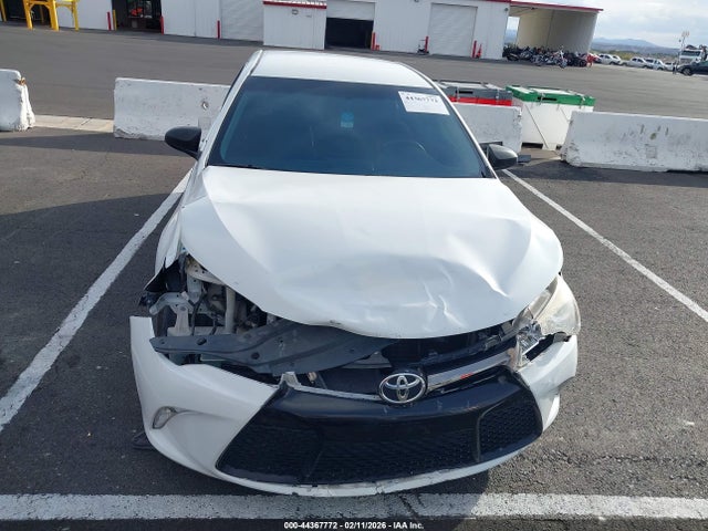 4T1BF1FK8GU546422 Toyota CAMRY SE