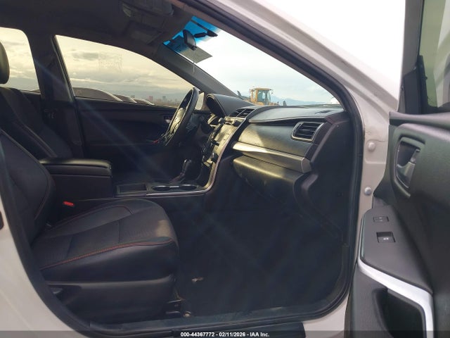 4T1BF1FK8GU546422 Toyota CAMRY SE