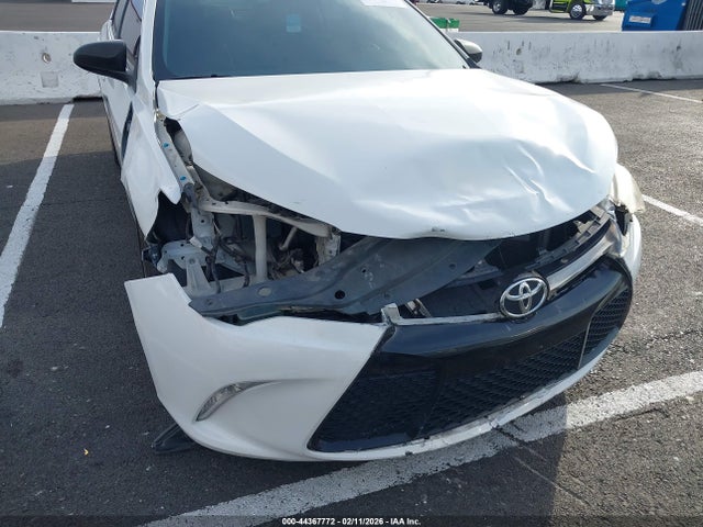 4T1BF1FK8GU546422 Toyota CAMRY SE