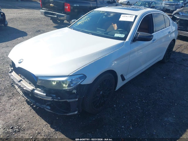 2018 BMW 530I WBAJA7C55JWA71288 Photo 1