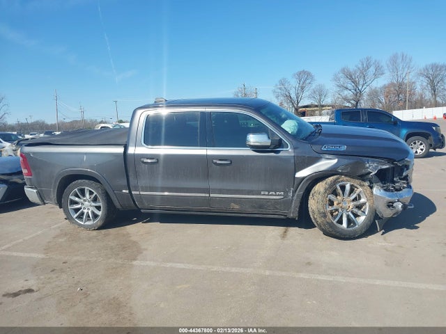 44367800 :رقم المزاد ، 1C6SRFHT2NN266895 vin ، 2022 Ram 1500 Limited  4x4 5'7 Box مزاد بيع