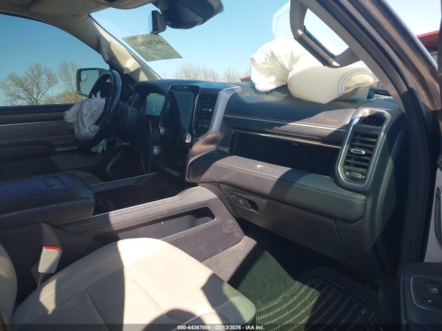 2022 RAM 1500 1C6SRFHT2NN266895 Photo 4