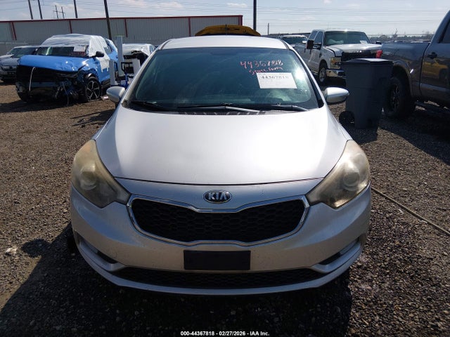 Продажа на аукционе авто 2016 Kia Forte Ex, vin: KNAFX5A86G5548022, номер лота: 44367818