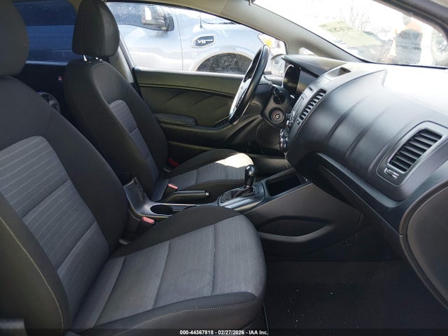 Продажа на аукционе авто 2016 Kia Forte Ex, vin: KNAFX5A86G5548022, номер лота: 44367818