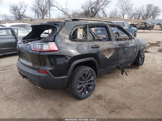 1C4PJMMXXMD215989 Jeep Cherokee 80th Anniversary 4x4